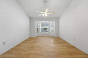 5744 Antibes St, Sarasota, FL 34233 - Photo 14