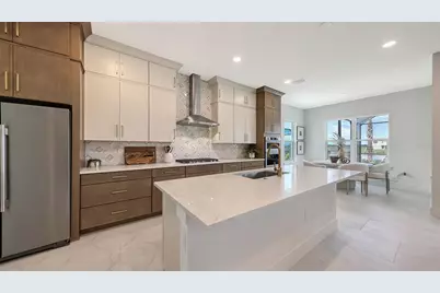 721 Anegada Lane, Sarasota, FL 34234 - Photo 14