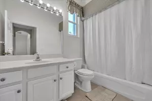 7626 Desert Inn Way, Lakewood Ranch, FL 34202 - Photo 42