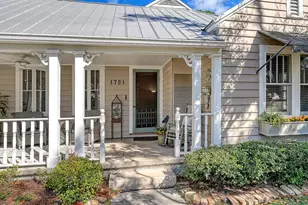 1751 Floyd St, Sarasota, FL 34239 - Photo 2