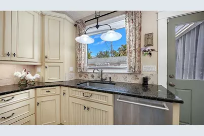 1751 Floyd Street, Sarasota, FL 34239 - Photo 20