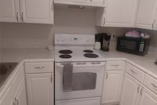 85 SE 16th Ave, Gainesville, FL 32601 - Photo 8