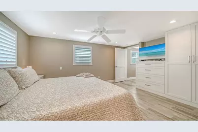 6140 Midnight Pass Road #B6, Sarasota, FL 34242 - Photo 26