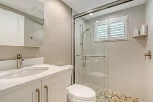 6140 Midnight Pass Rd, Sarasota, FL 34242 - Photo 32