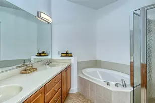 8363 Miramar Way, Lakewood Ranch, FL 34202 - Photo 24