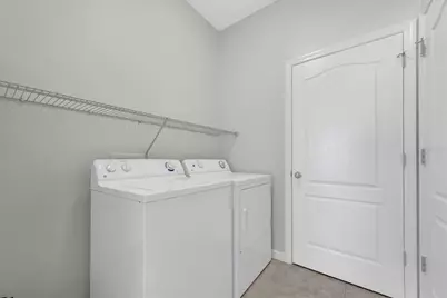 4654 Woodbrook Drive, Sarasota, FL 34243 - Photo 28