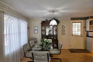 3225 Sweet Gum Terrace, Sarasota, FL 34237 - Photo 6