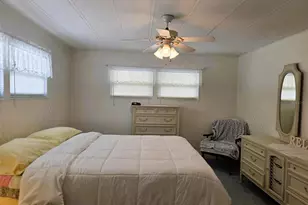 3225 Sweet Gum Terrace, Sarasota, FL 34237 - Photo 18
