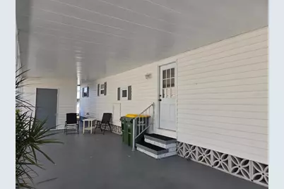 3225 Sweet Gum Terrace, Sarasota, FL 34237 - Photo 4