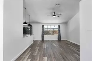 6201 63rd Ave E, Palmetto, FL 34221 - Photo 12