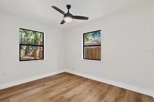 2535 Floyd St, Sarasota, FL 34239 - Photo 20