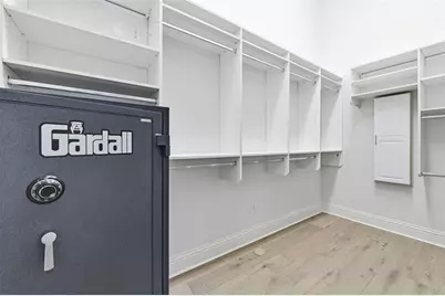 7796 Alister Mackenzie Drive, Sarasota, FL 34240 - Photo 26