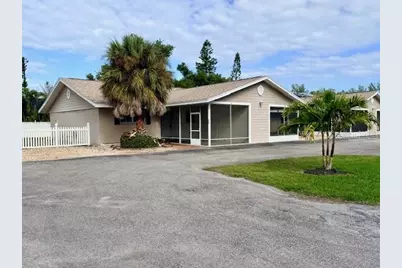 420 Firehouse Court #10, Longboat Key, FL 34228 - Photo 2