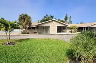 420 Firehouse Ct, Longboat Key, FL 34228 - Photo 1