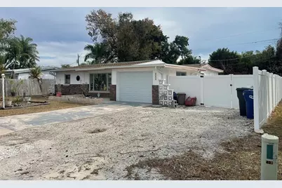 804 53rd Avenue Drive W, Bradenton, FL 34207 - Photo 2