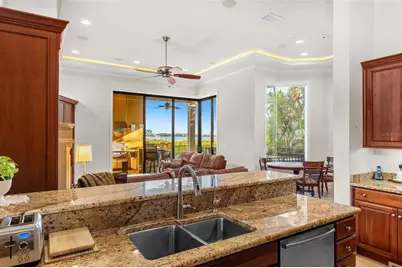 4125 Causeway Vista Drive, Tampa, FL 33615 - Photo 12