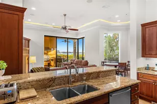 4125 Causeway Vista Dr, Tampa, FL 33615 - Photo 12