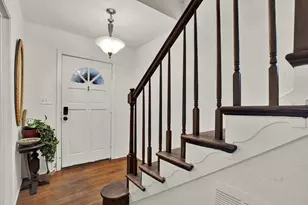 911 29th St N, Saint Petersburg, FL 33713 - Photo 14