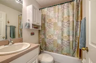 4205 Castlebridge Ln, Sarasota, FL 34238 - Photo 28