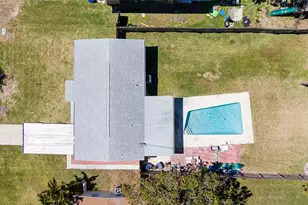 1827 Nevada Ave NE, Saint Petersburg, FL 33703 - Photo 28