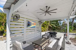 2519 Sesame St, Sarasota, FL 34231 - Photo 46