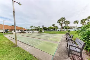 4006 36th Ave Dr W, Bradenton, FL 34205 - Photo 40