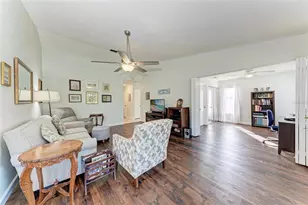 4006 36th Ave Dr W, Bradenton, FL 34205 - Photo 4