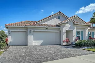 7300 Great Egret Blvd, Sarasota, FL 34241 - Photo 4