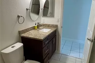 1551 N Conrad Ave, Sarasota, FL 34237 - Photo 16