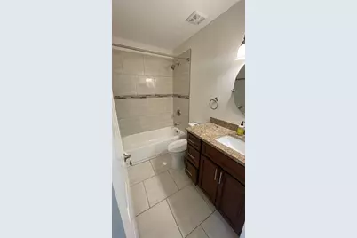 1551 N Conrad Avenue, Sarasota, FL 34237 - Photo 18