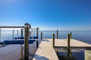 3908 Bayside Dr, Bradenton, FL 34210 - Photo 46