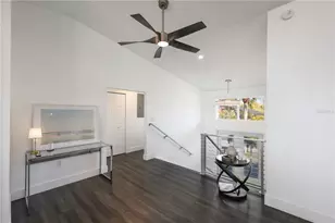 3908 Bayside Dr, Bradenton, FL 34210 - Photo 6