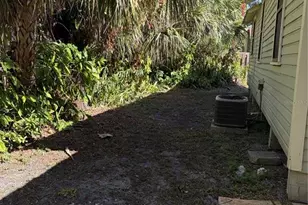 1551 7th St, Sarasota, FL 34236 - Photo 8