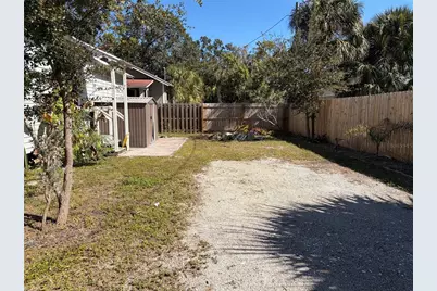 1551 7th Street, Sarasota, FL 34236 - Photo 10