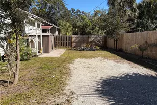 1551 7th St, Sarasota, FL 34236 - Photo 10