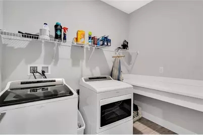 421 Gowdy Road, Sarasota, FL 34237 - Photo 22