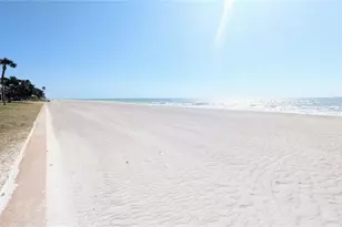 3240 Gulf of Mexico Dr, Longboat Key, FL 34228 - Photo 50