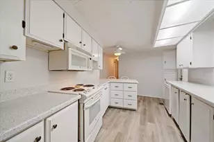 334 Tropic Dr, Osprey, FL 34229 - Photo 6