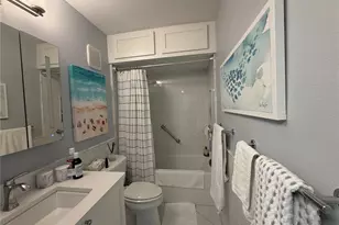 775 John Ringling Blvd, Sarasota, FL 34236 - Photo 8