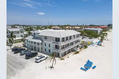 101 66th Street #6, Bradenton Beach, FL 34217 - Photo 4