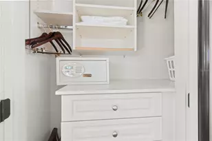 101 66th St, Bradenton Beach, FL 34217 - Photo 34