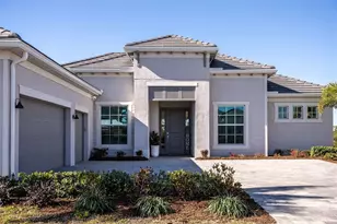 17321 Opal Sand Dr, Venice, FL 34293 - Photo 2