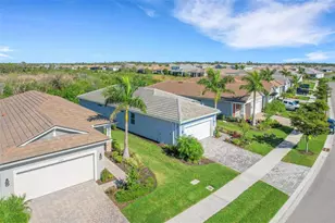 12458 Somatic Ct, Venice, FL 34293 - Photo 44