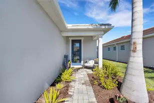 12458 Somatic Ct, Venice, FL 34293 - Photo 6
