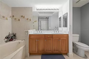 800 N Tamiami Trail, Sarasota, FL 34236 - Photo 22