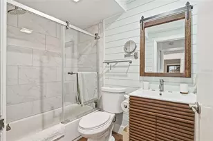 208 Pass Key Rd, Sarasota, FL 34242 - Photo 16