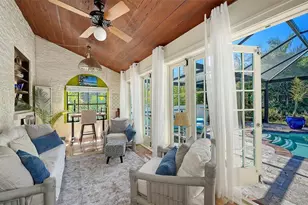 547 N Shore Dr, Sarasota, FL 34234 - Photo 22