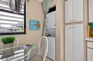 521 Lakeside Dr, Bradenton, FL 34210 - Photo 20