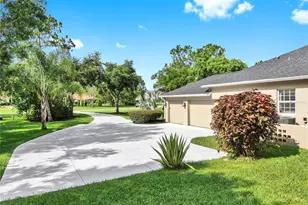 21803 Deer Pointe Crossing, Bradenton, FL 34202 - Photo 24