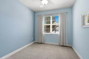 2535 Fireflag Ln, Sarasota, FL 34232 - Photo 18
